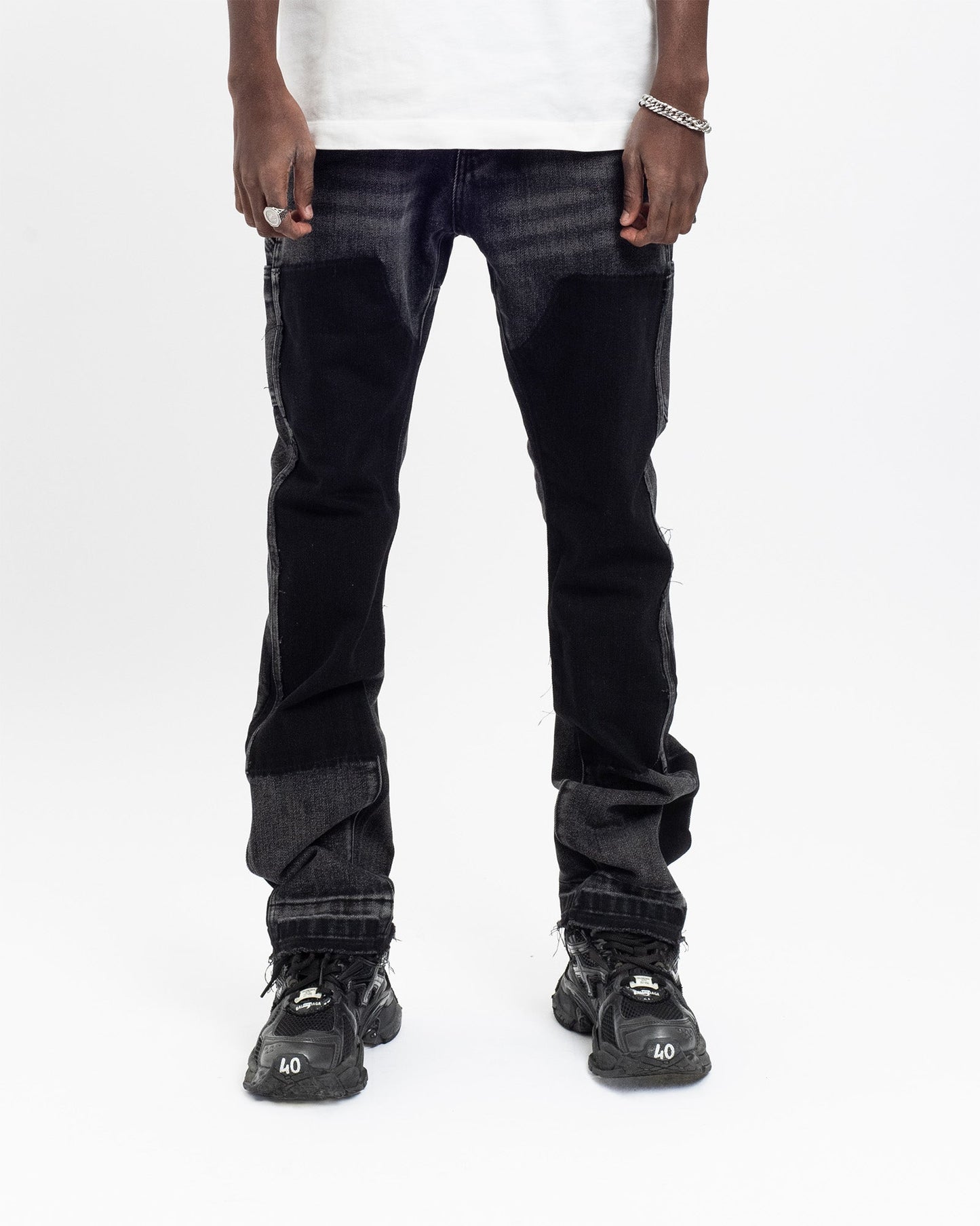 ROCKET BLACK FLARE DENIM
