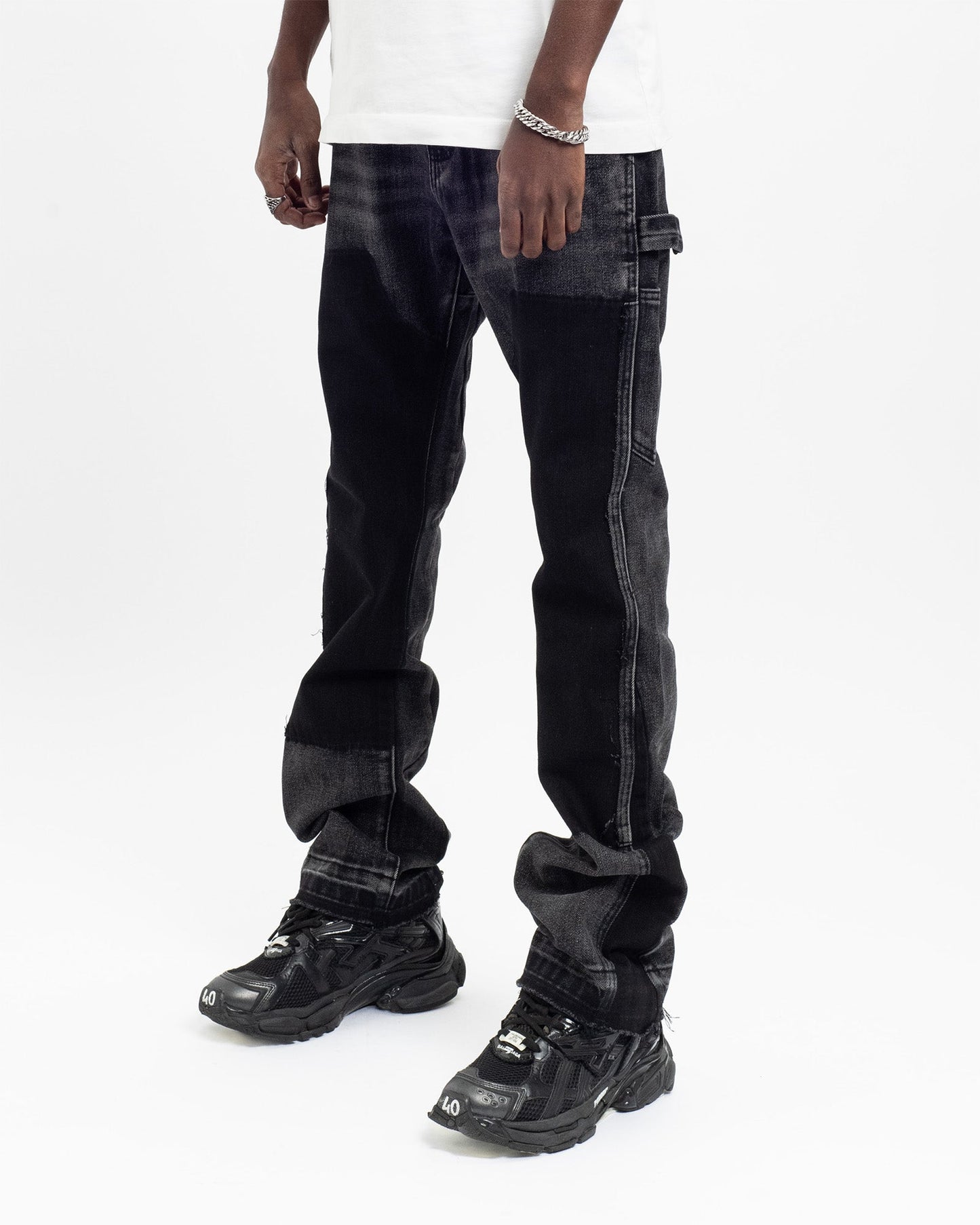 ROCKET BLACK FLARE DENIM